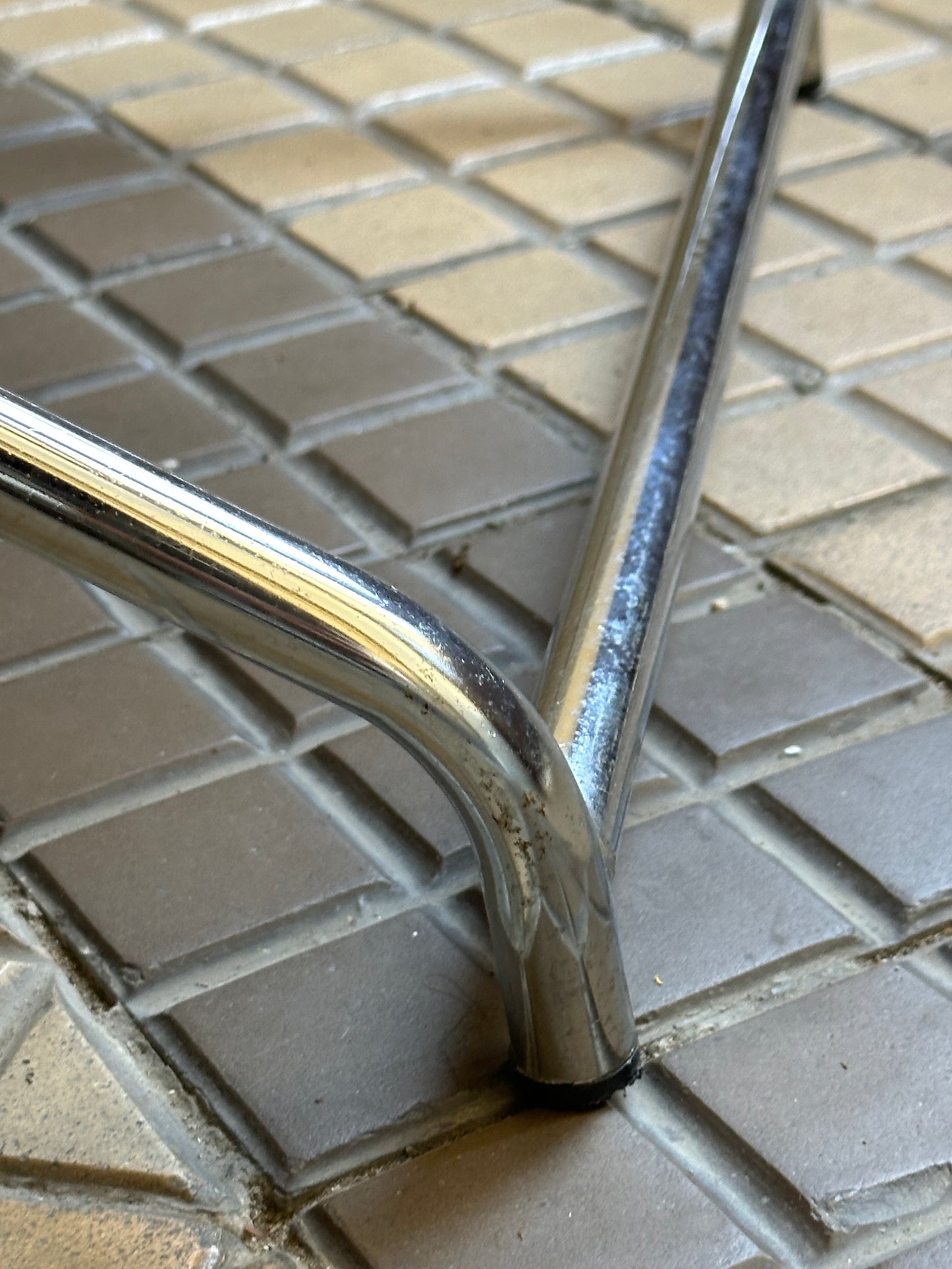 Vintage IKEA “Figaro” folding chair – 1970s Swedish icon in chrome and faux leather