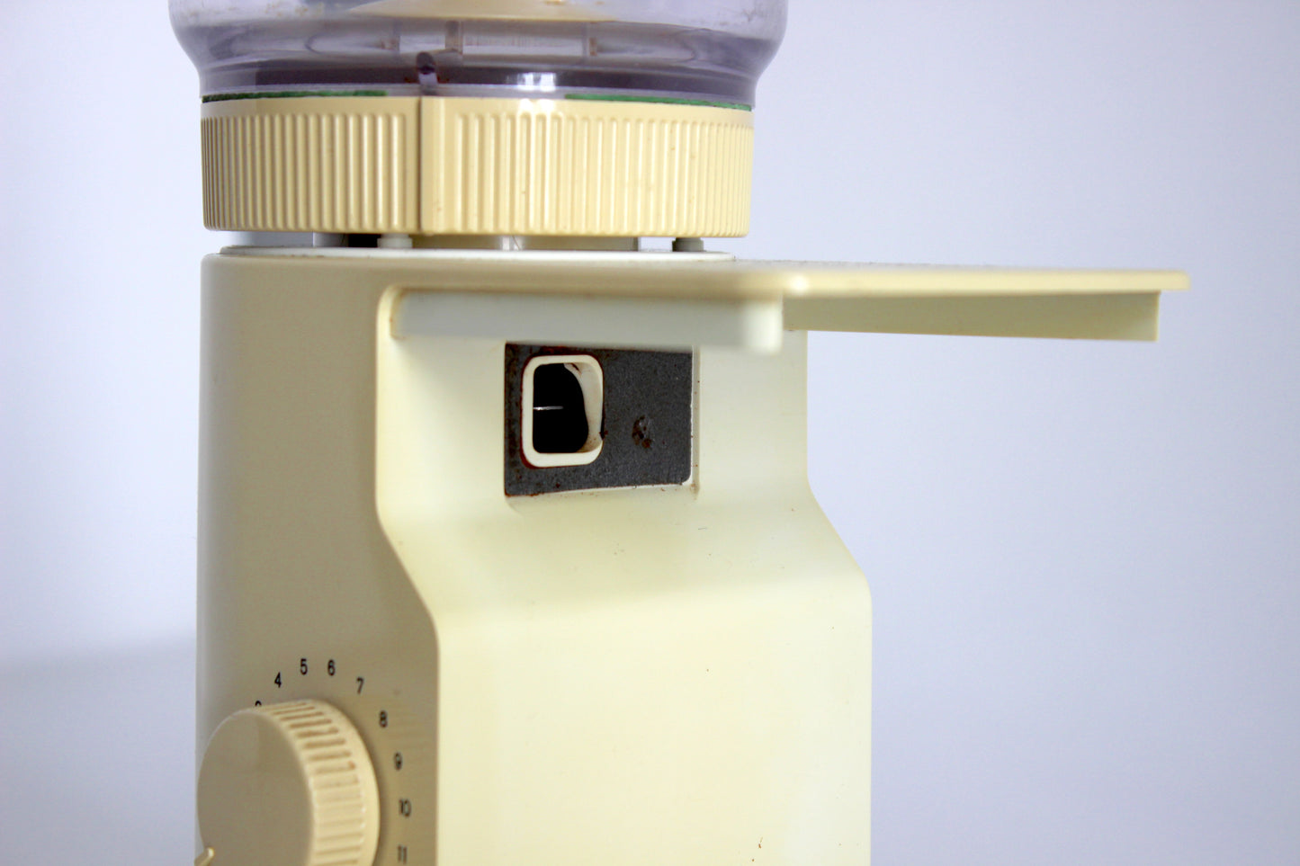 Braun Aromatic Coffee Grinder KMM 20. Type 4045. Reinhold Weiss and Hartwig Kahlcke. Germany 1979
