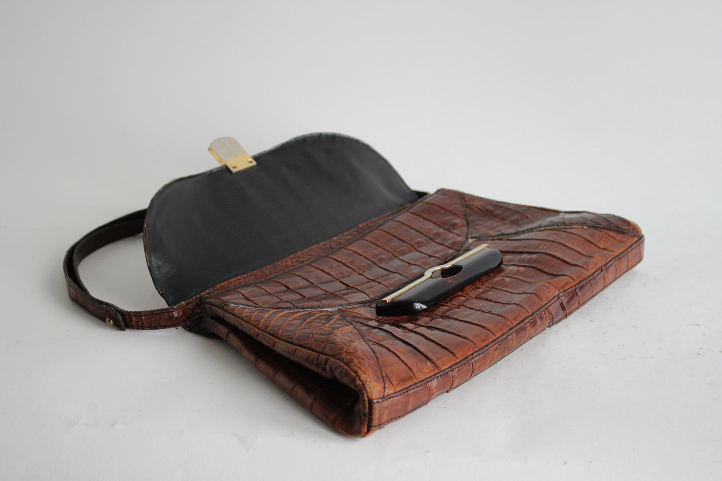 Vintage 1970s Leather Bag with Convertible Strap