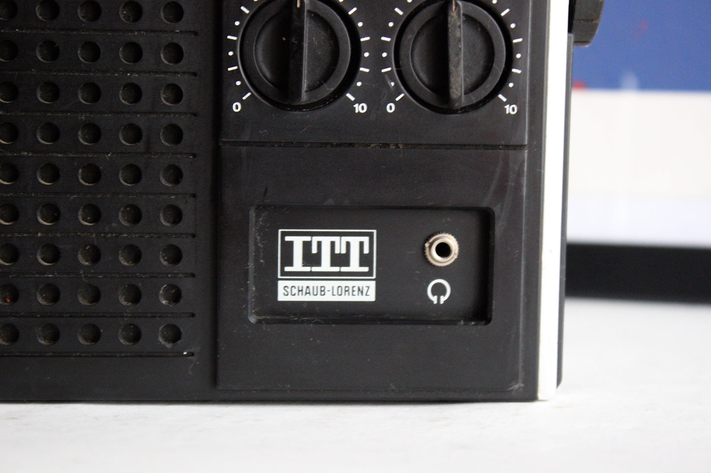 Vintage Radio ITT Schaub Lorenz RX75 Professional. Germany 1975