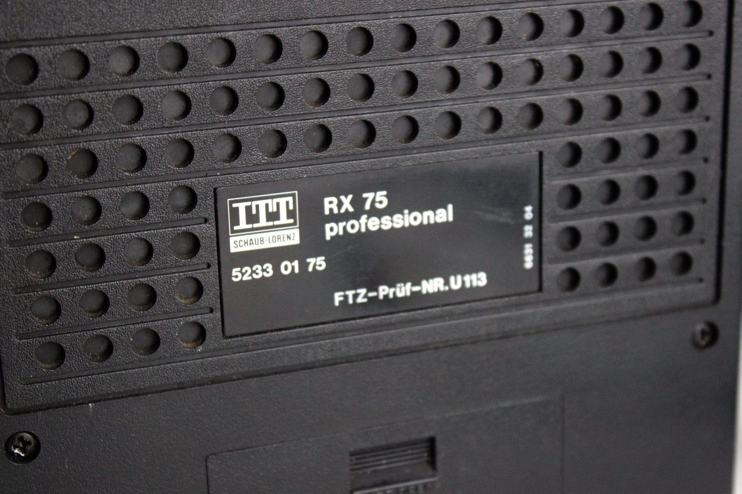 Vintage Radio ITT Schaub Lorenz RX75 Professional. Germany 1975