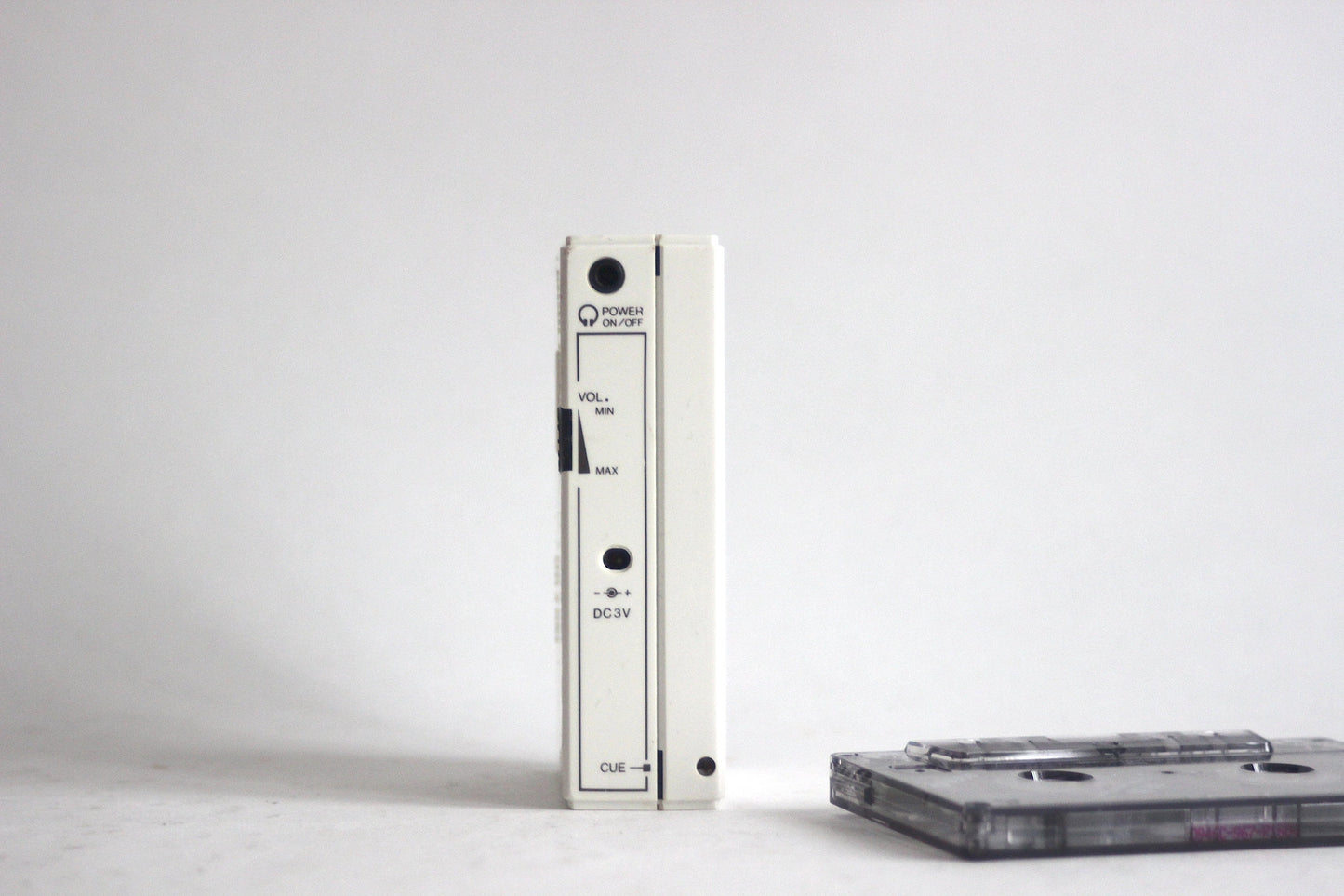 Shinaon MM1 Cassette Player. Japan 1983