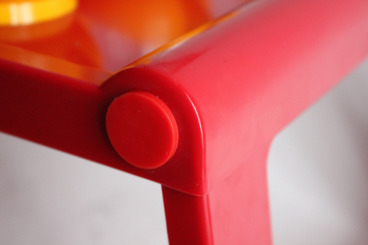 Vintage red Luigi Massoni for Guzzini bed foldable tray - folding table - space age - 1970s/1980s