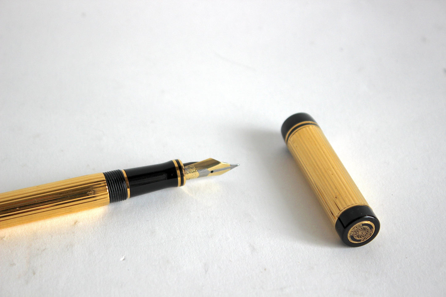 1990s Parker Duofold Centennial Gold Fountain Pen