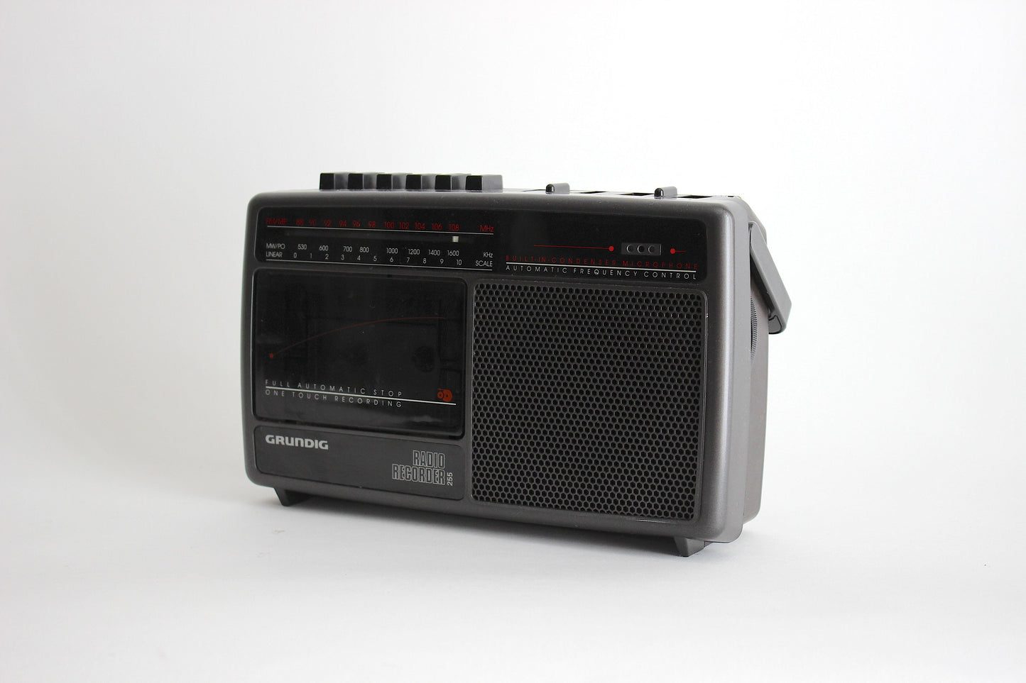 Vintage Grundig Radio Recorder 255 (1980s)