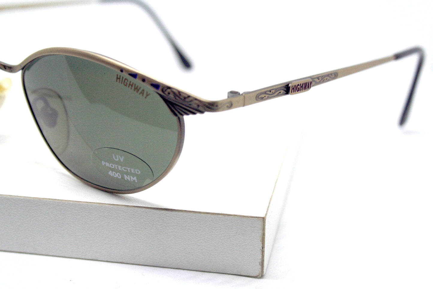 HIGHWAY 90s Metal cat eye Vintage New Old Stock sunglasses