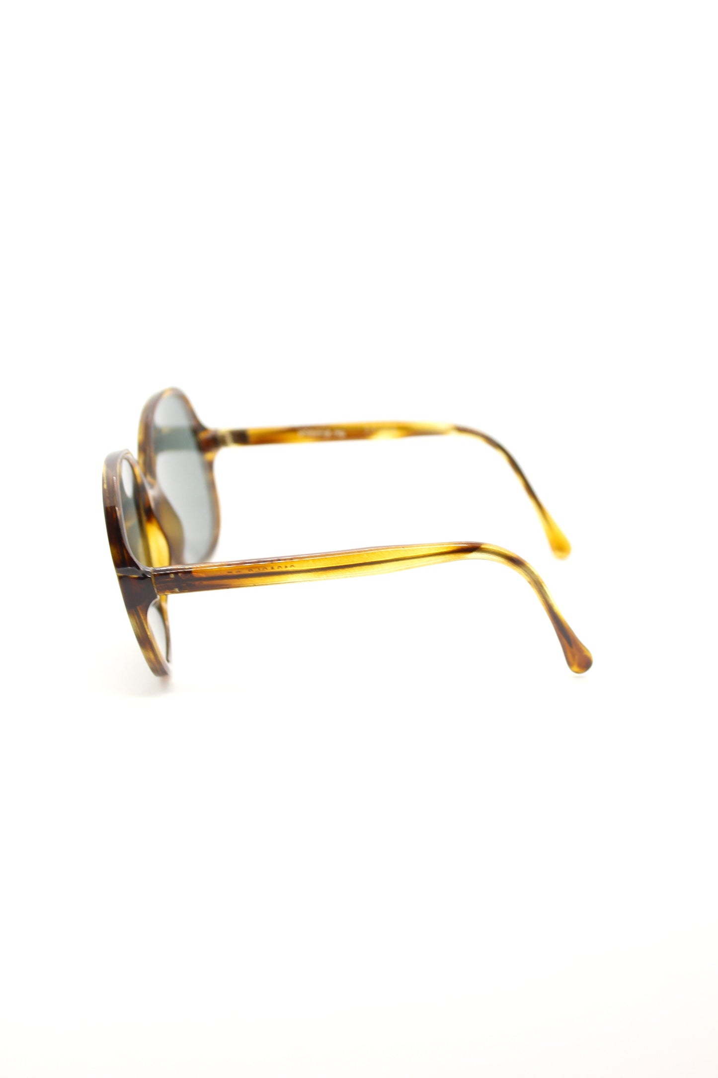 Vintage New Old Stock sunglasses Jackie