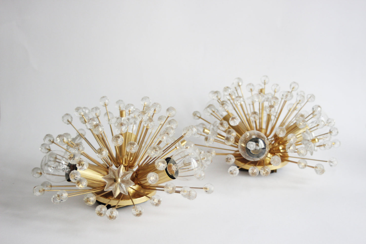 Pair of "Snowflake" Wall Light by Emil Stejnar for Rupert Nikoll / Mid-Century Pulp Flower Wall Lamp 60s Austria