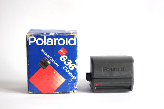 Polaroid 636 Close up with imperfection- Includes original packaging