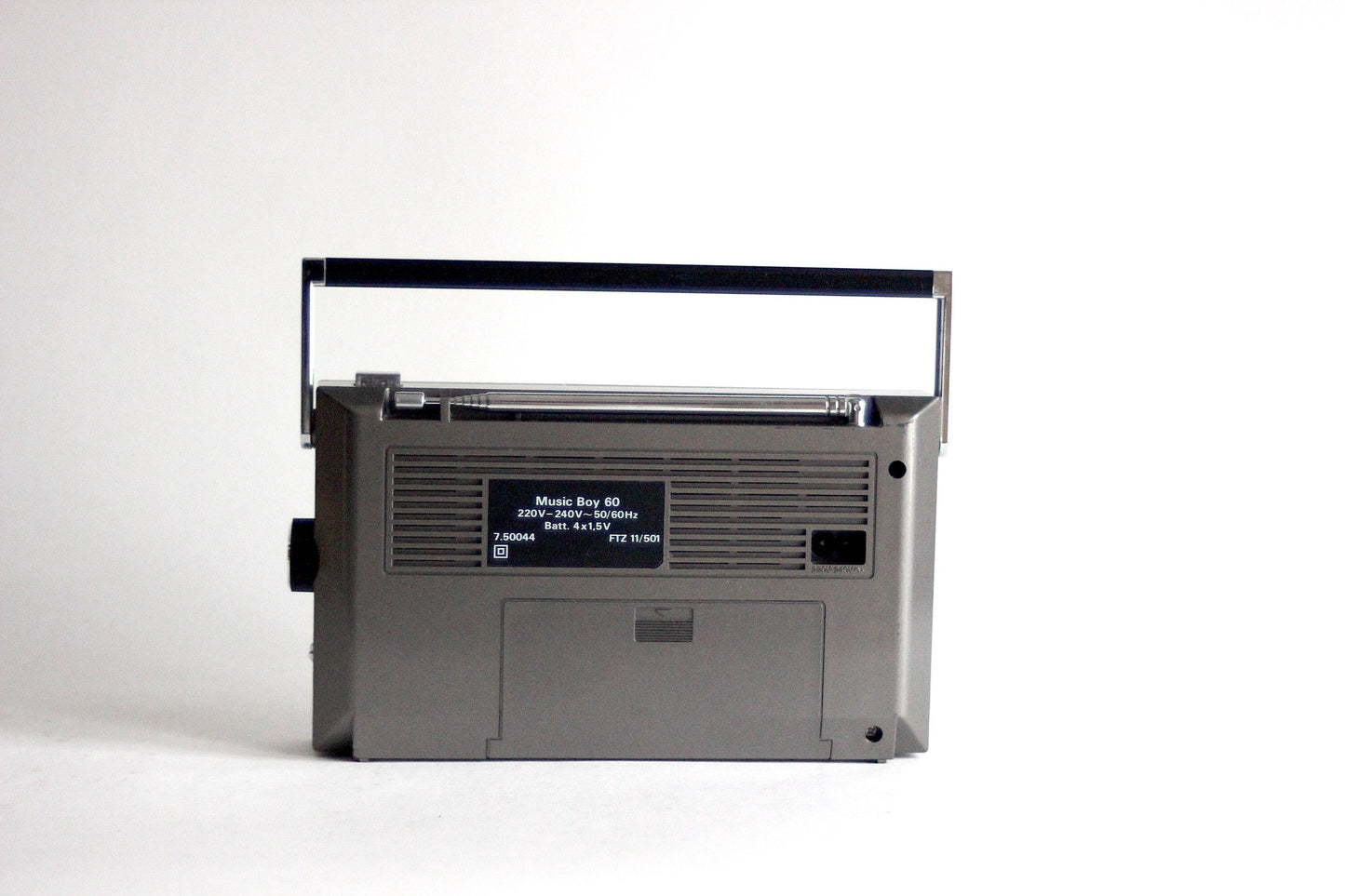 GRUNDIG Music Boy 60 portable radio. Germany 1983.