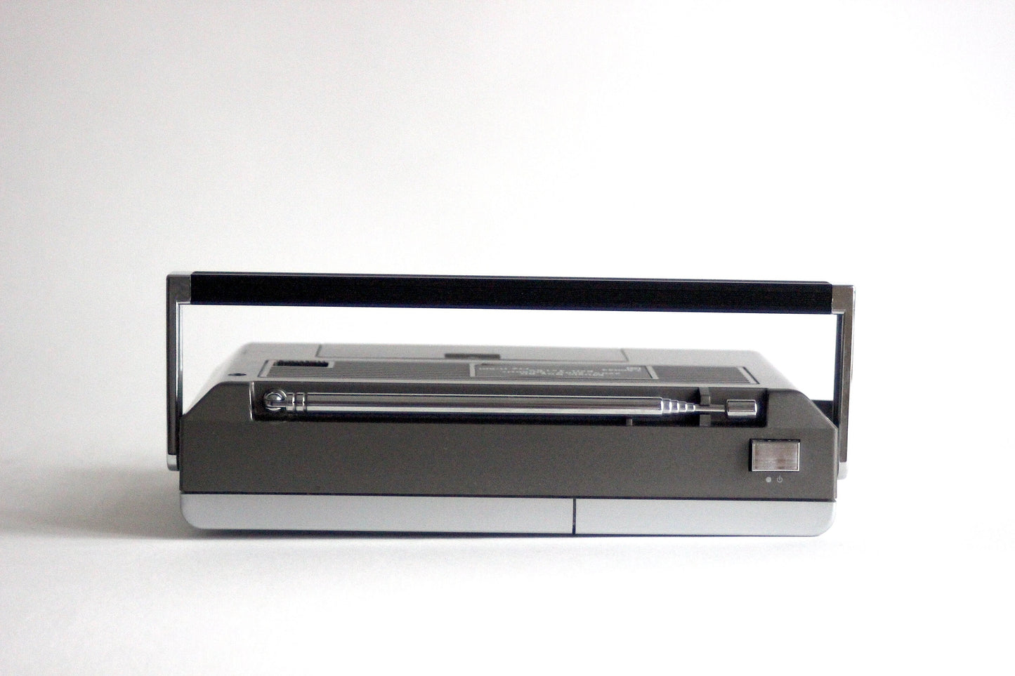 GRUNDIG Music Boy 60 portable radio. Germany 1983.