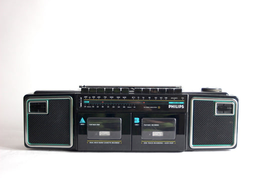 PHILIPS D8088 Stereo Radio double Cassette recorder  FM-AM. Memphis style. Austria 1987