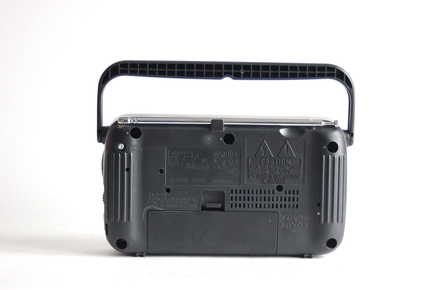 PANASONIC RF-544 portable radio. NEW, with original box. Japan 1992.