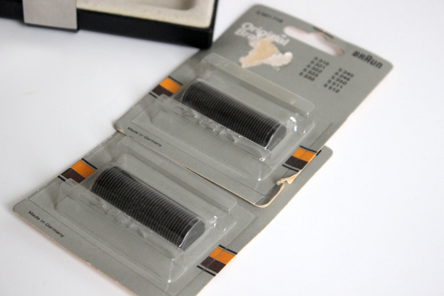 Braun Rallye Shaver – Florian Seifert – Germany, 1972 – red travel edition