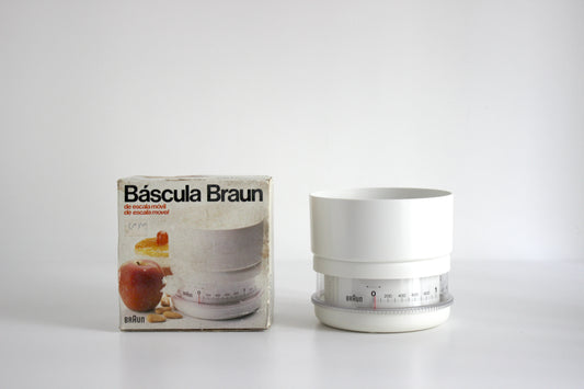 Braun Model 4243 Kitchen Scale: A Culinary Icon Designed by Hartwig Kahlcke Under the Guidance of Dieter Rams, in 1984