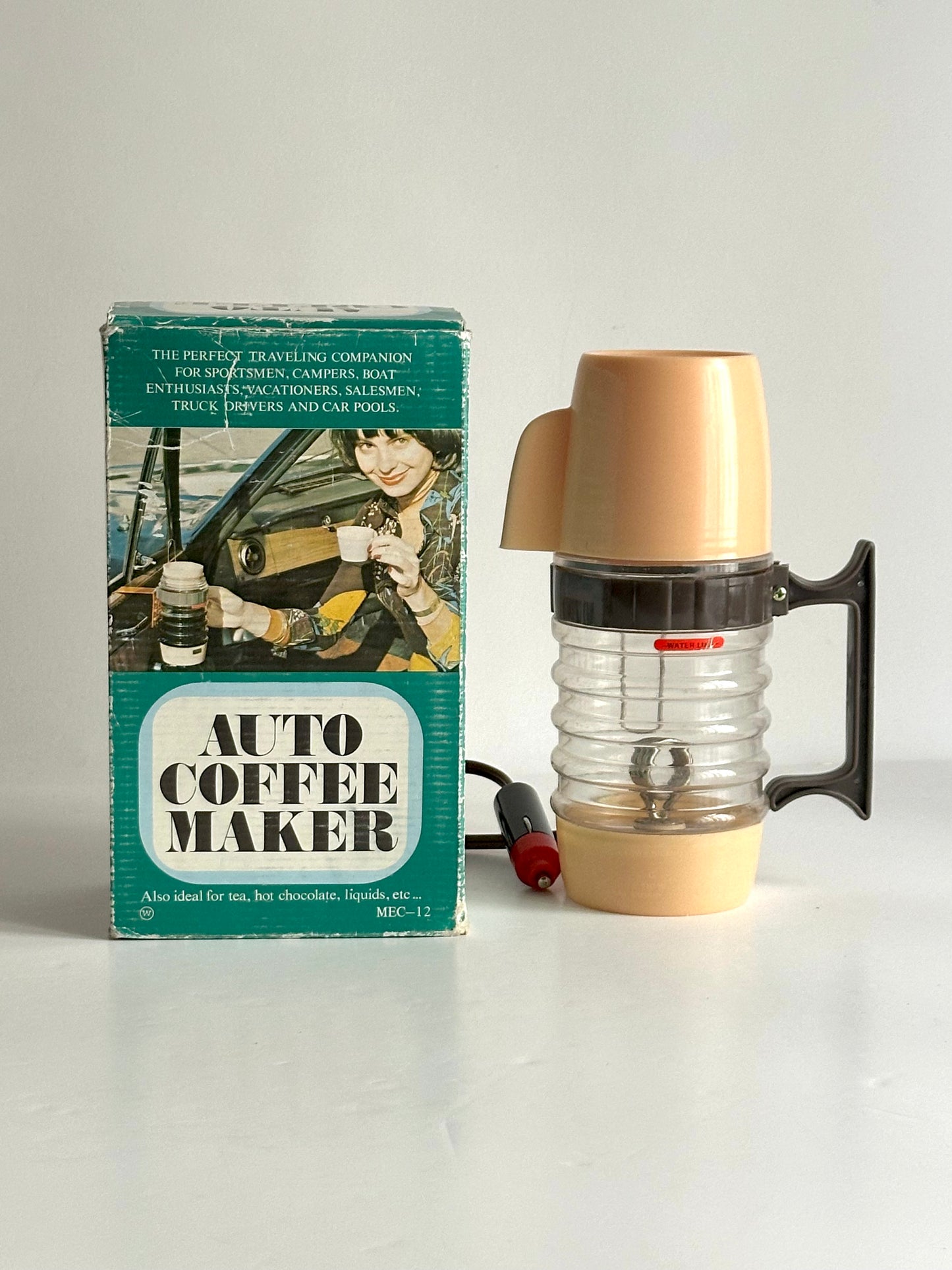 Vintage auto coffee maker for car – 12v travel coffee heater with cups & box – 1970s