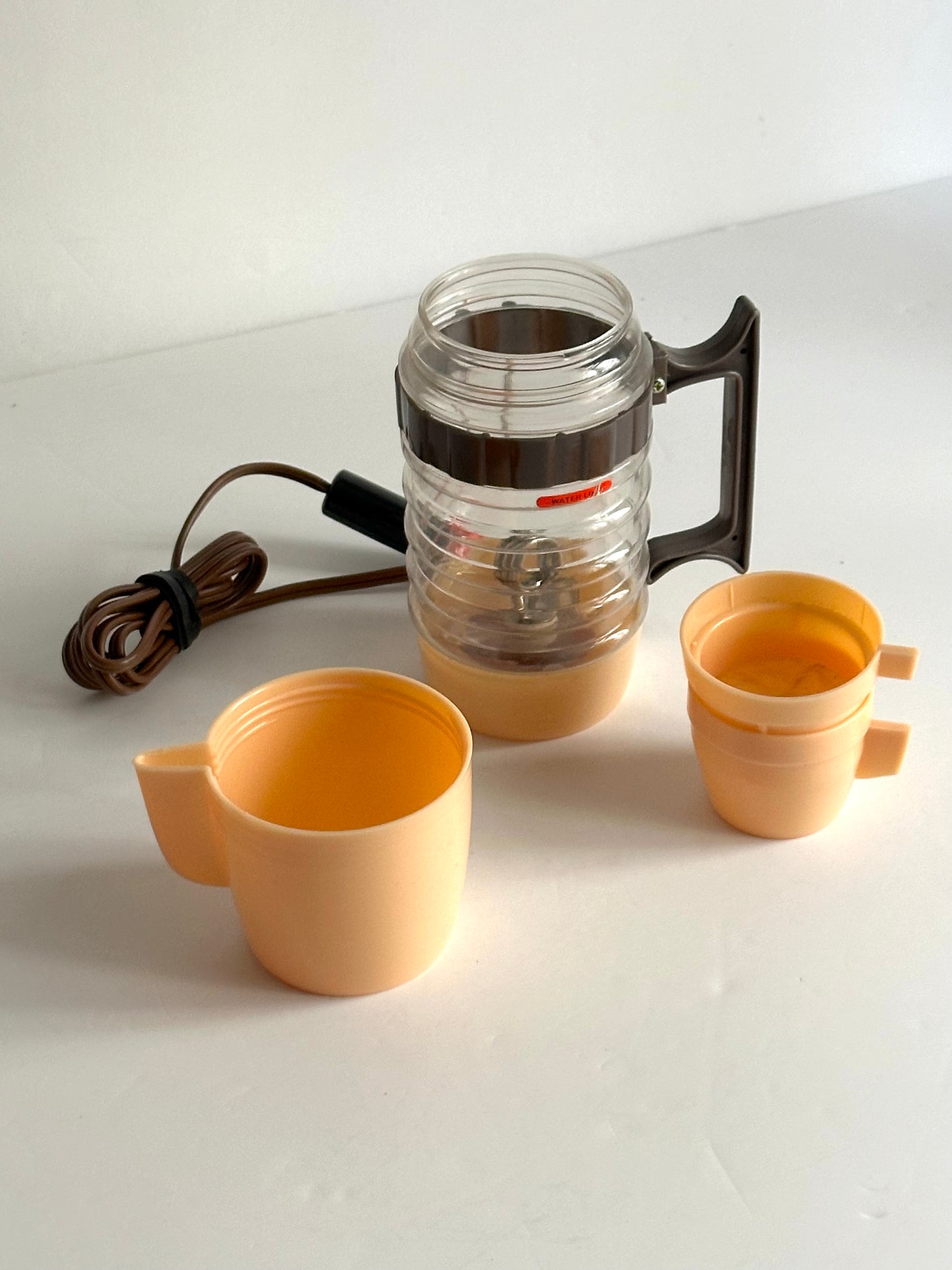 Vintage auto coffee maker for car – 12v travel coffee heater with cups & box – 1970s