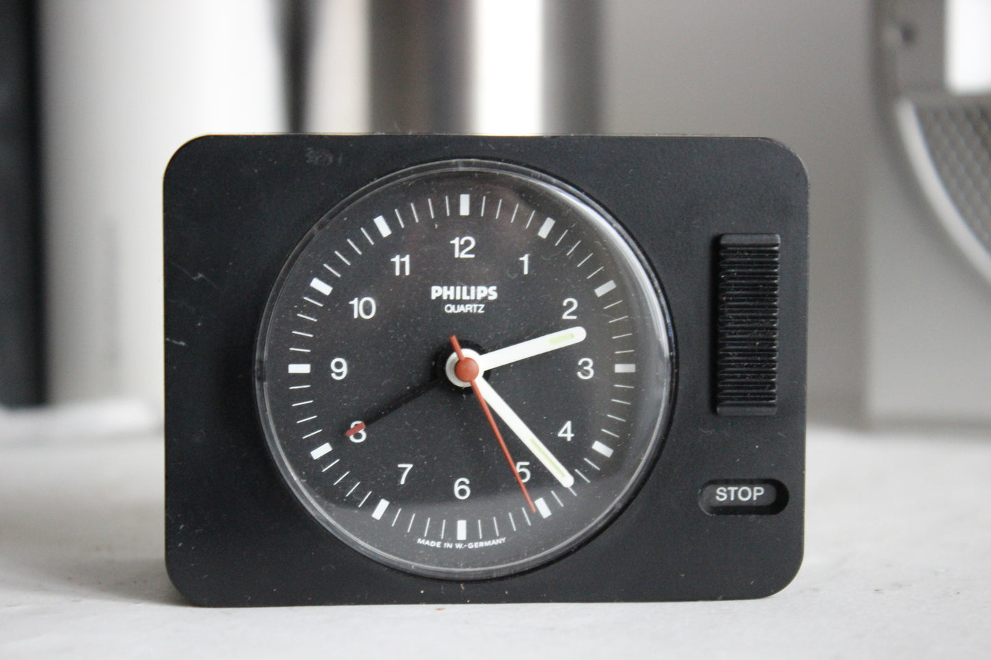 Vintage Philips Quartz Alarm Clock - Germany 80s