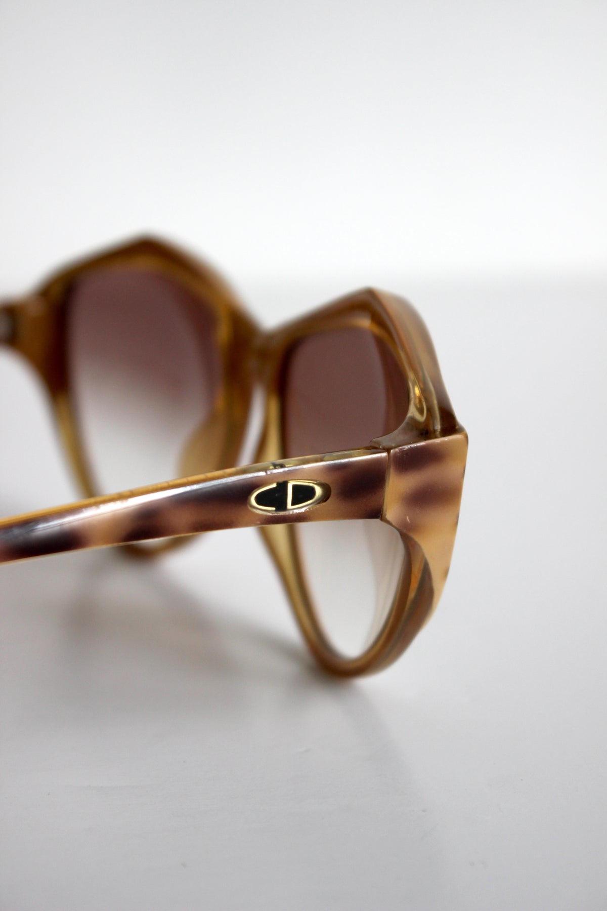 CHRISTIAN DIOR OPTYL 80's Mod. 2234-10 Vintage sunglasses