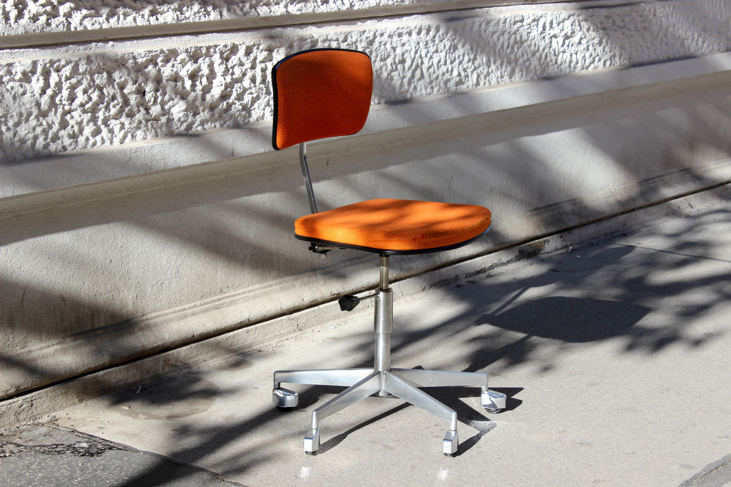 Vintage Labofa Office Chair – 5-Leg. Denmark 1960s