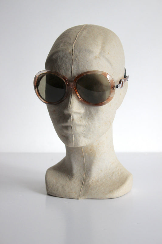 Vintage Silhouette Mod. 565 Sunglasses – 1970s Austrian Eyewear