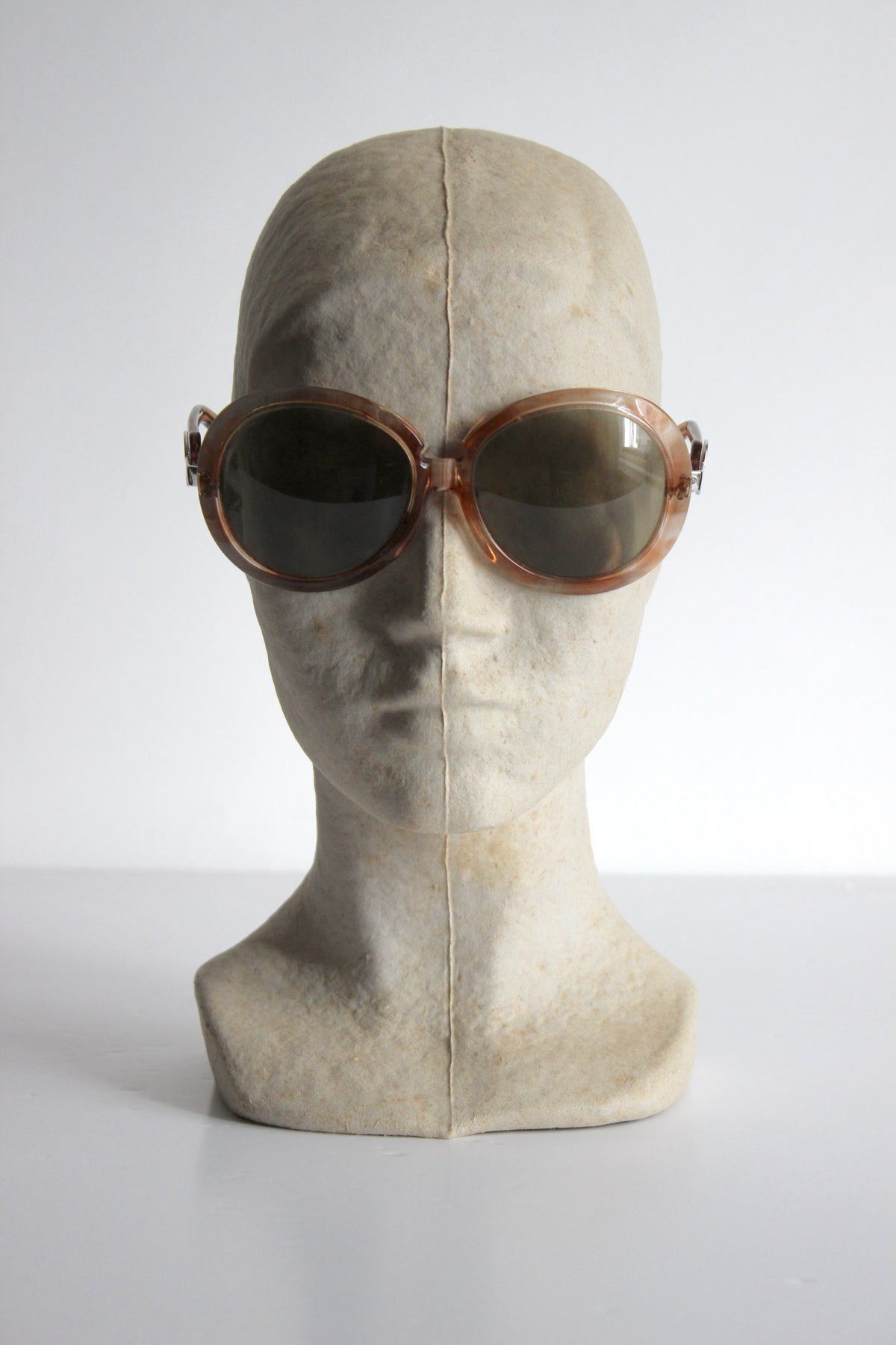 Vintage Silhouette Mod. 565 Sunglasses – 1970s Austrian Eyewear