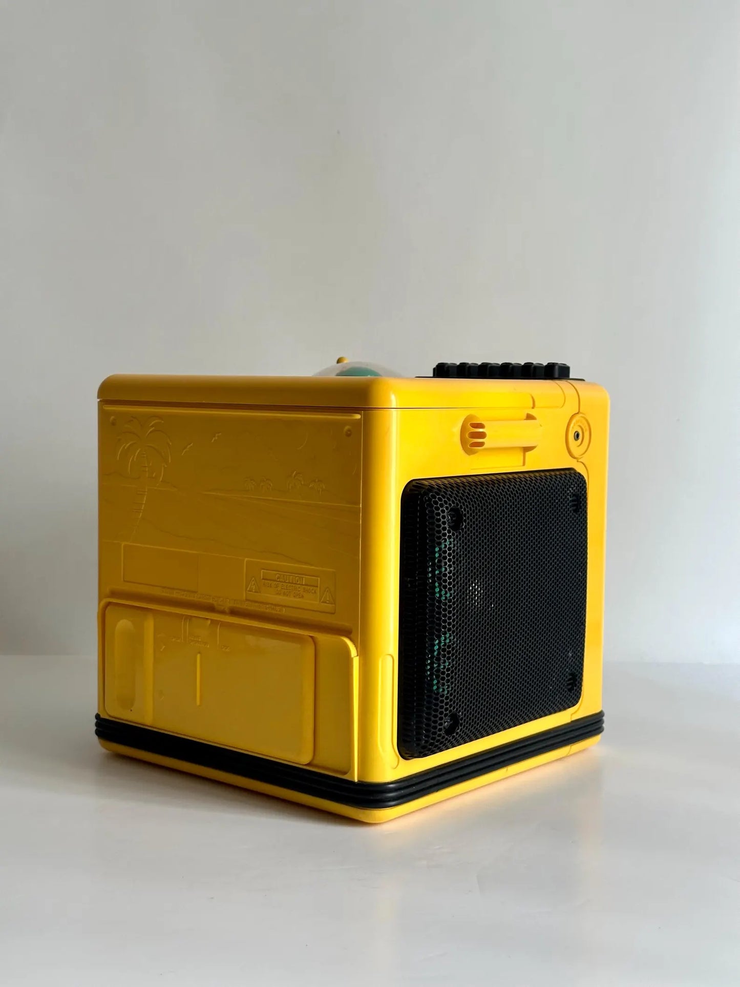 Philips Le Cube D-8080/02. Portable Radio, Cassette Tape Player, Vintage Boombox. 1985. Serviced, memphis design icon.