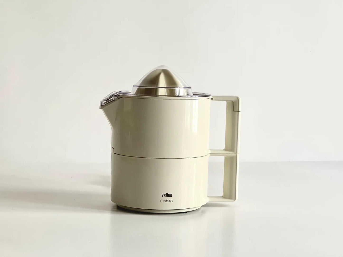 Braun Citromatic Plus MPZ5 citrus juicer. Ludwig Littmann (1985)