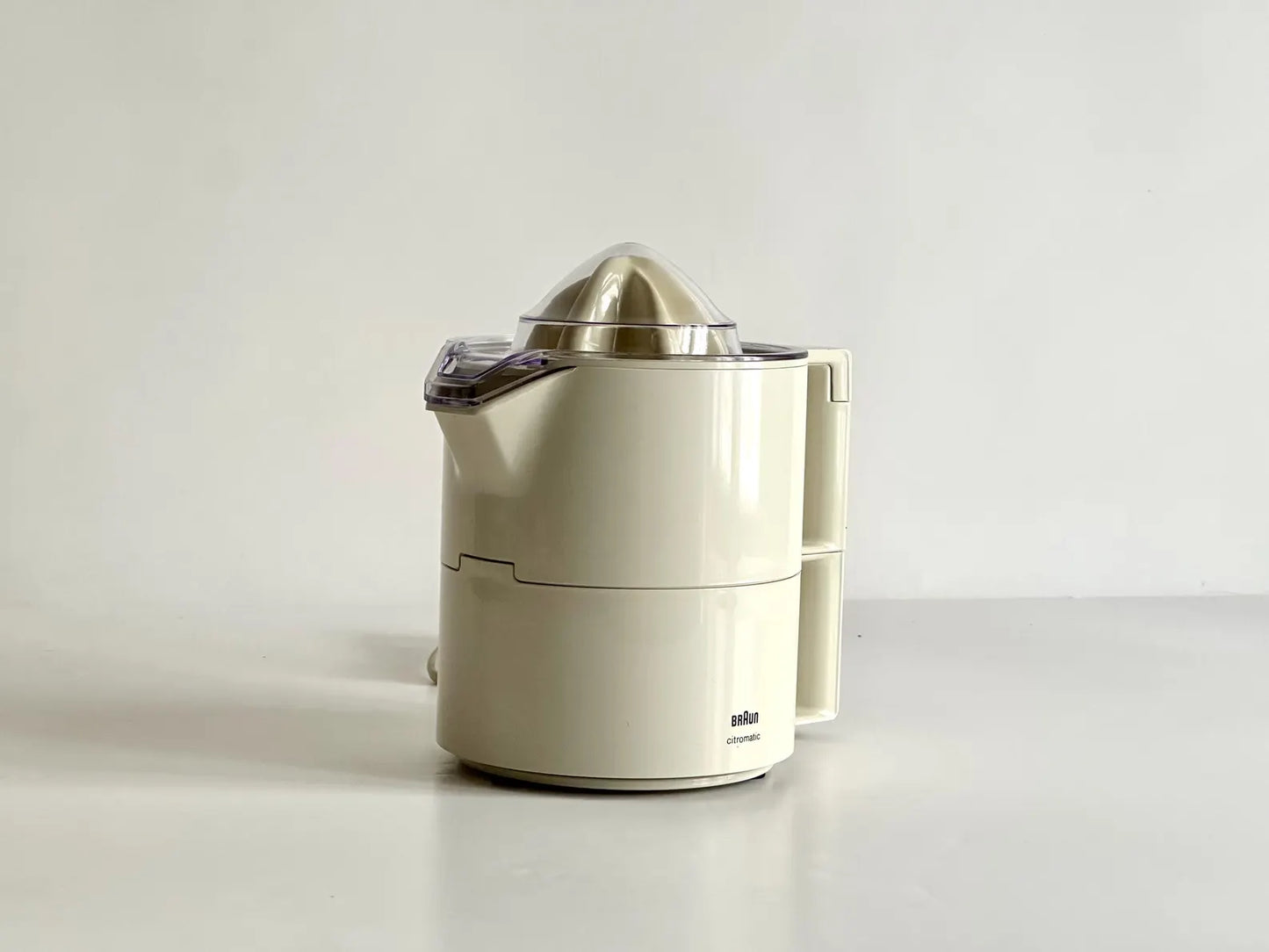 Braun Citromatic Plus MPZ5 citrus juicer. Ludwig Littmann (1985)