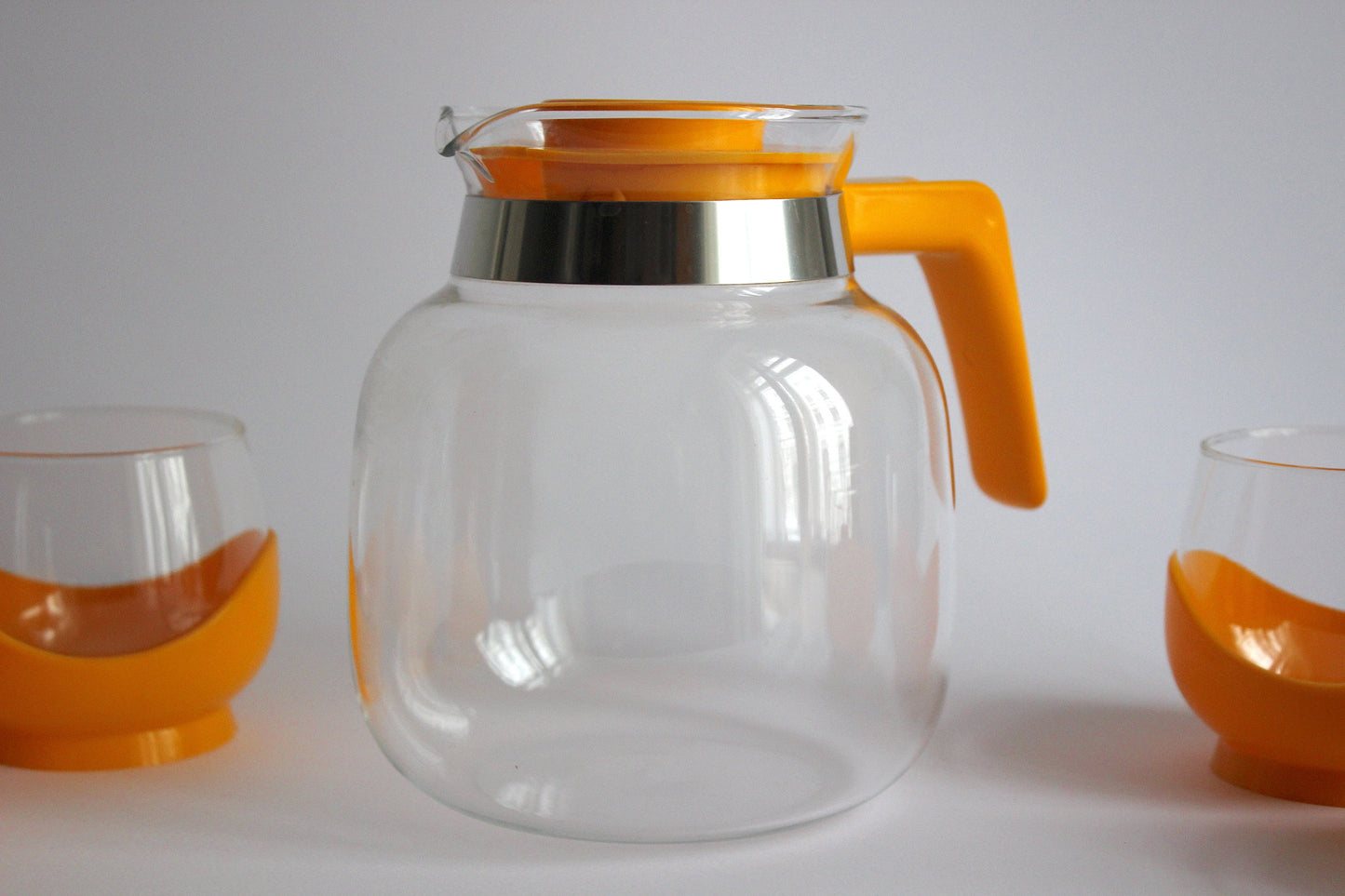 Melitta Germany Set of yellow glass tumblers and pitcher with plastic handles - 60s / 70s