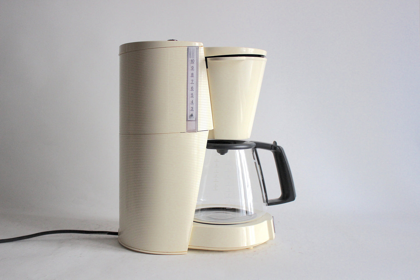 BRAUN Aroma Select FK130 "Living Colors" Vanilla Filter coffee maker. Germany 1990s