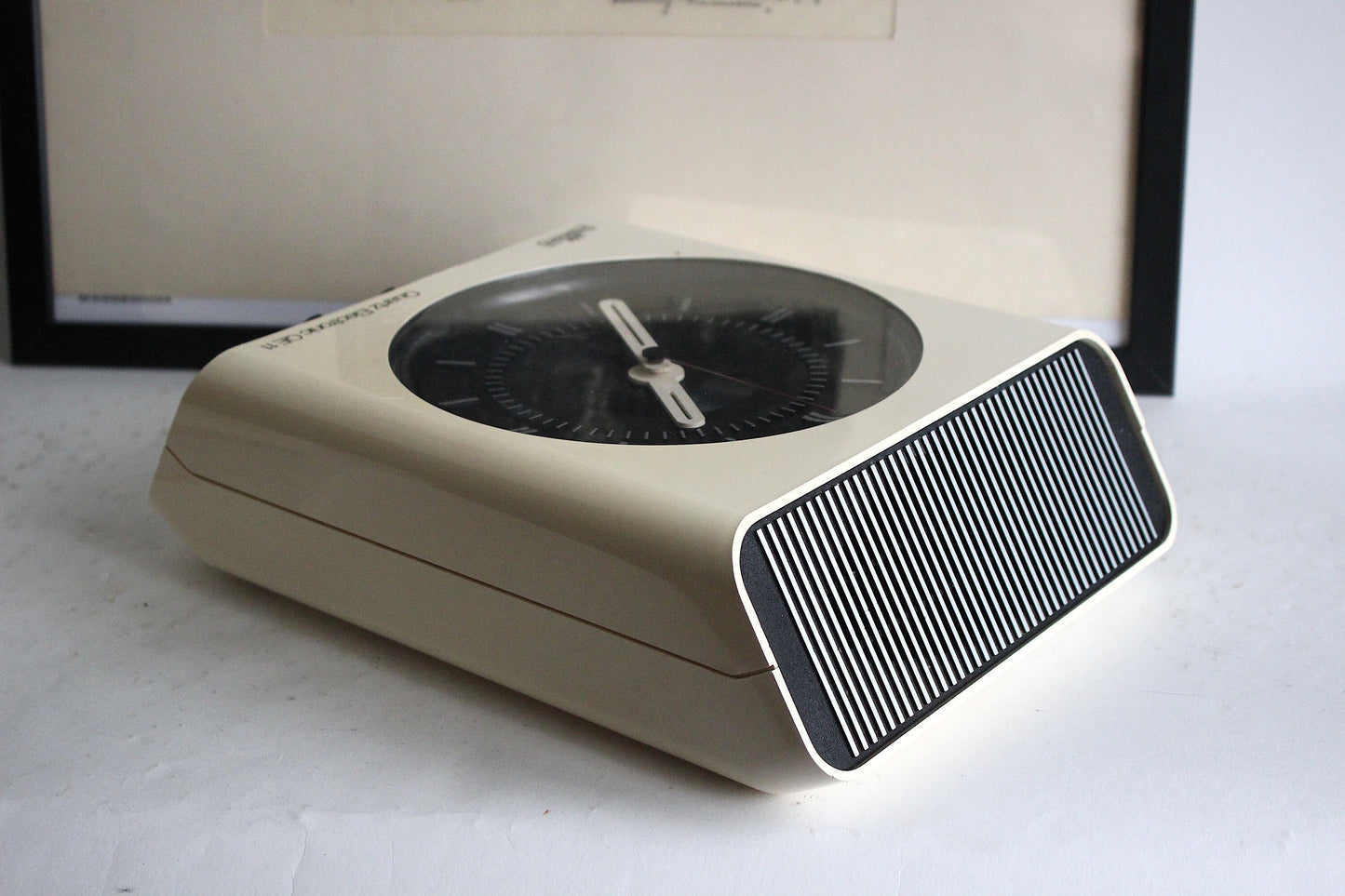 Vintage Intercord Quartz Electronic QE11 Clock Radio - Early 1970s German Space Age Design, Table or Wall Mountable