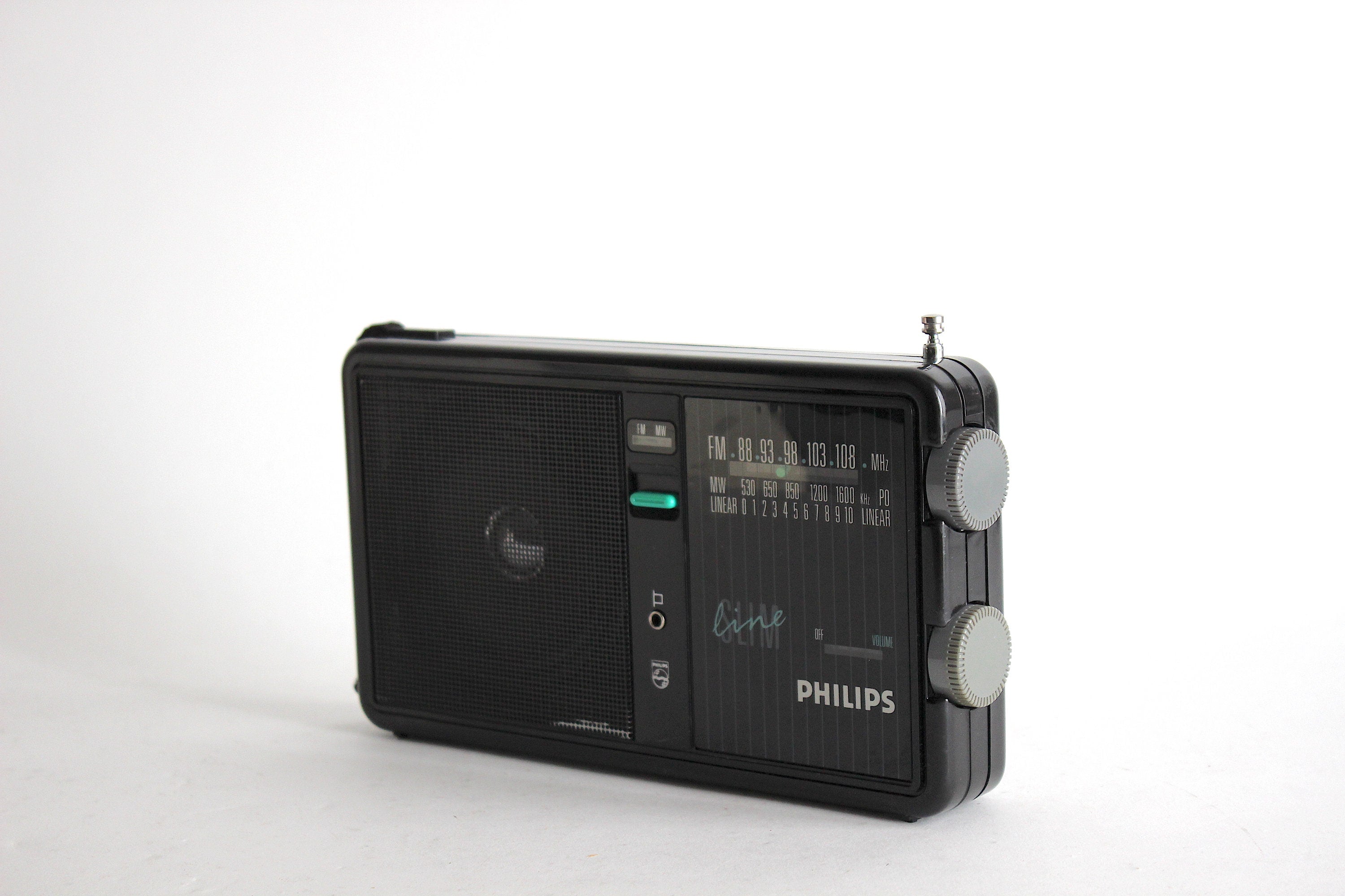 Vintage Philips outlets radio