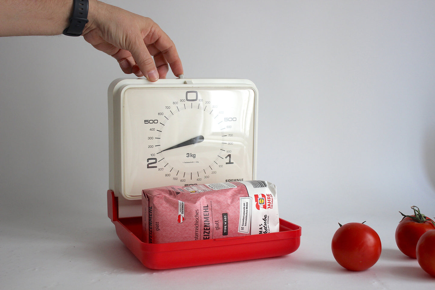 Soehnle Vintage Kitchen Scale, Wall mounted Kitchen Scale, Germany 70s.