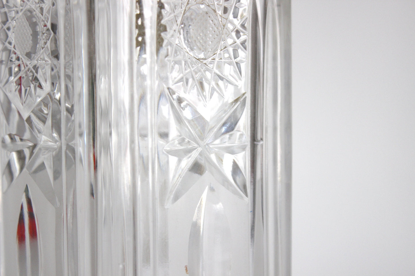 Vintage 1970s H.G. Echt Bleikristall Lead Crystal Vase from Austria, Sunflower Motif, 21cm Hand-Cut Square Design, Collectible Glass