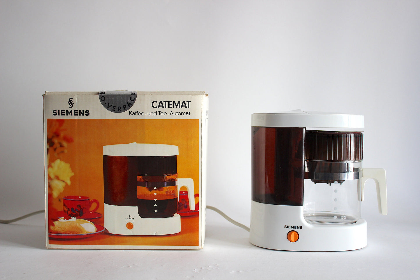 Siemens filter coffee maker TC 1100 White. With original packaging. Space age coffee maker. 70s