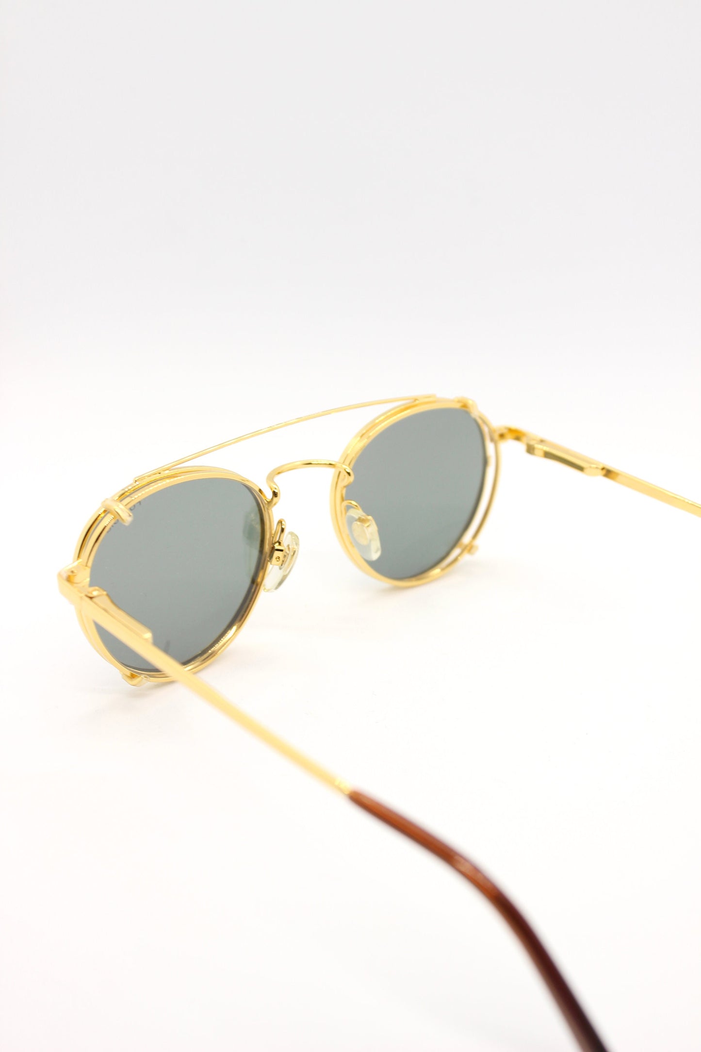 POLAROID flip up Vintage New Old Stock sunglasses. Never worn
