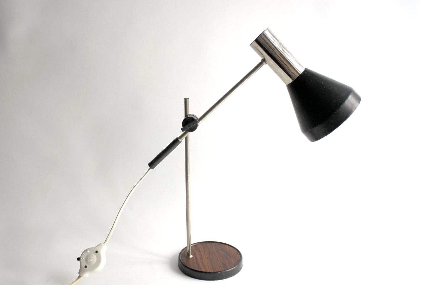 Aloys Fischer office desk lamp. 1970s Industry deisgn table lamp.