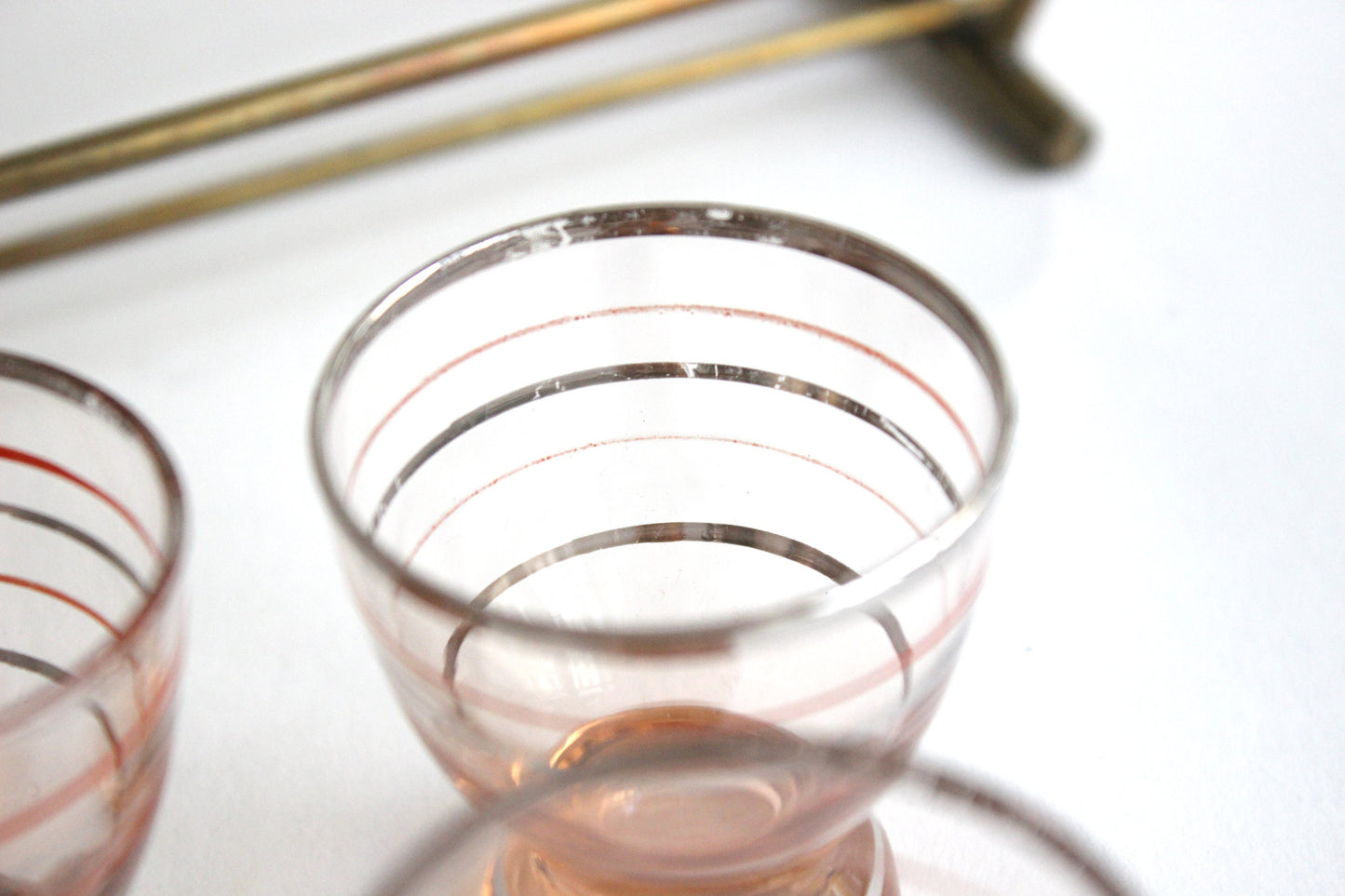 Shot Glass Set of 5 in Brass Holder with bamboo handle 1950s. Mid-Century design. Austria