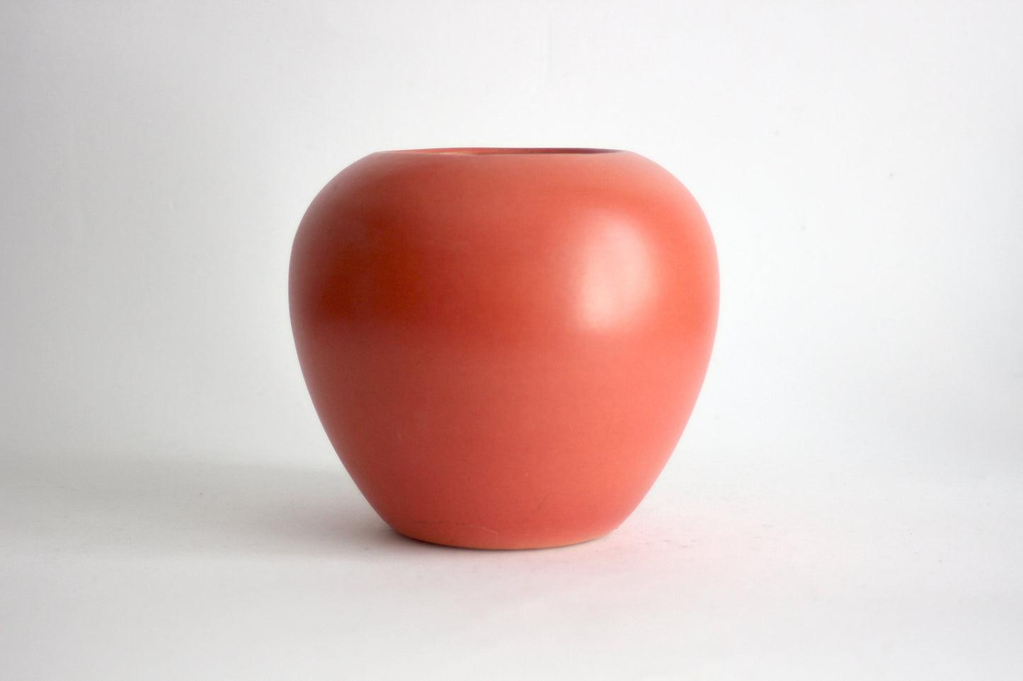 VEB HALDENSLEBEN vintage ceramic vase, model 8409. Germany GDR 50s/60s