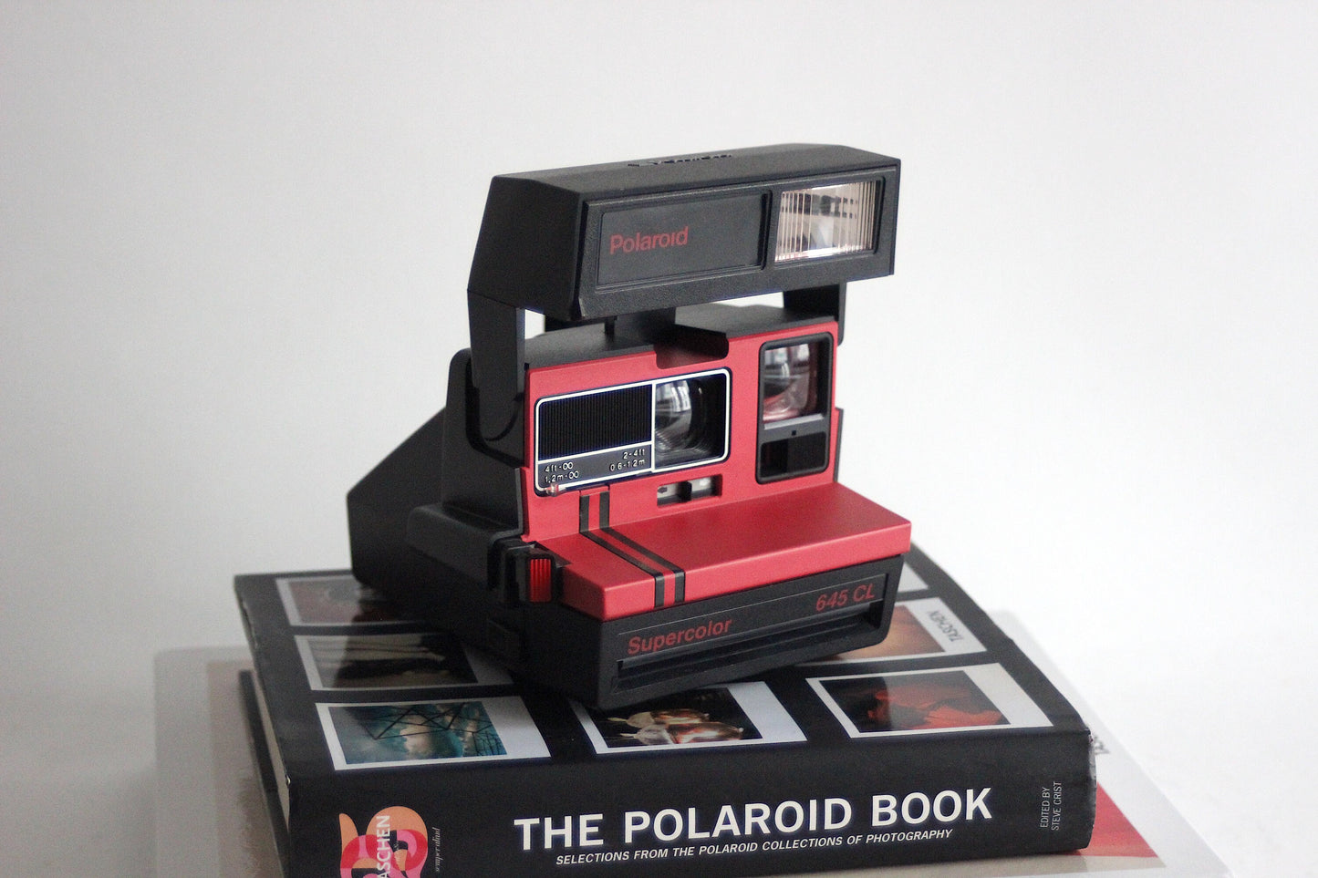 Polaroid Supercolor 645CL red